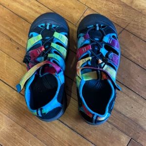 Rainbow Keen Sandals